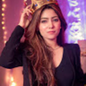 Meet your Posher, Urwa